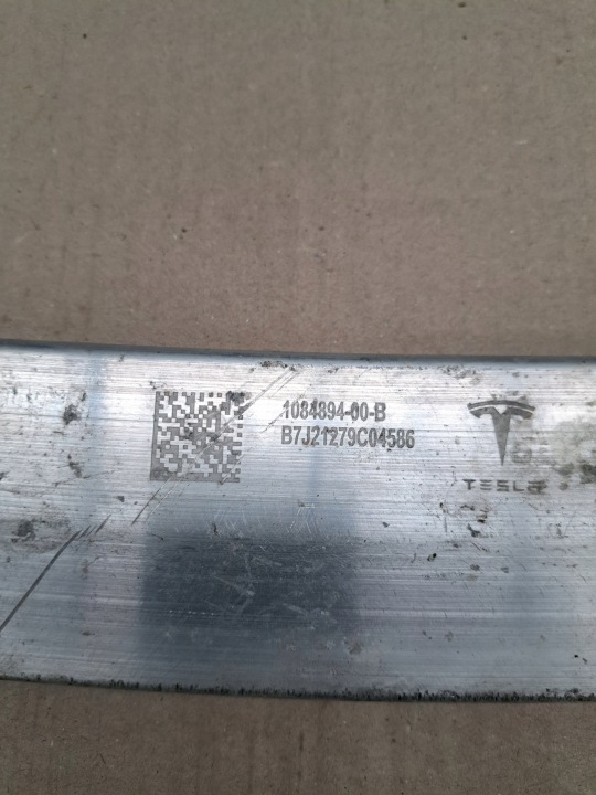 PANNEAU AVANT RENFORCEMENT POUTRE AMORTISSEUR TESLA MODÈLE 3 1610863
