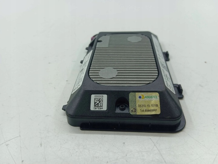 VOLKSWAGEN GOLF VIII 2020 CHARGEUR INDUKCYJNA 5NA980611