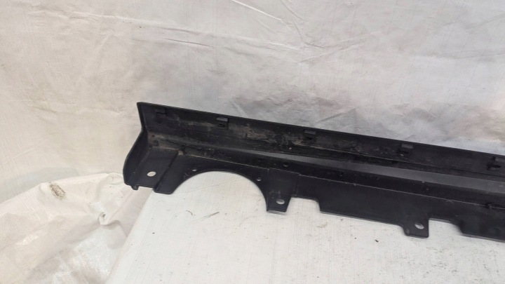 MOULURE SEUIL LATÉRALE GAUCHE CÔTÉ DODGE CORONET DX-156162015