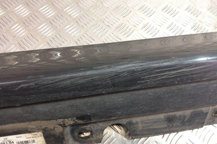NADKLADKA SEUIL GAUCHE BMW 5 (F10) 7184773 2.0L DIESEL 2013