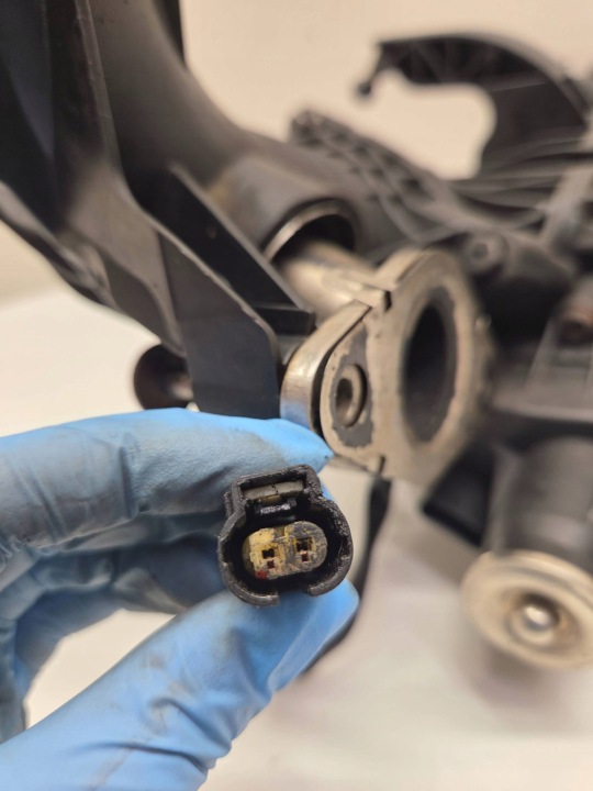 COLLECTEUR ADMISSION BMW F10 F11 N57 3.0 D 7811909