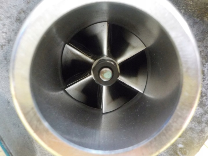 A4 B8 A5 Q5 EXEO 2.0 TDI 11R 143KM CAG TURBINE TURBOCOMPRESSEUR 03L145702D