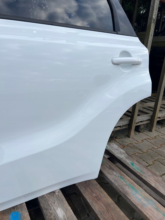 SUZUKI VITARA AILE GAUCHE ANNÉE 2018 COULEUR 26U