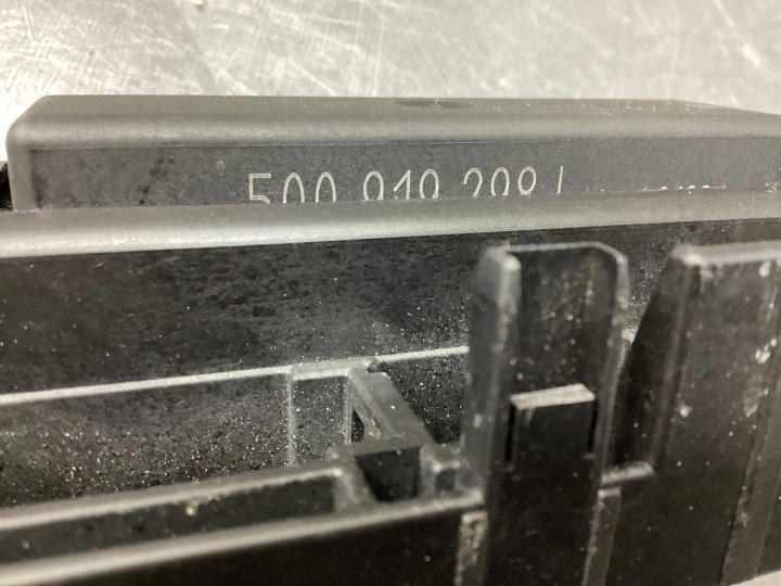 AUTRE CONTRÔLEURS VOLKSWAGEN PASSAT B8 5Q0937503F