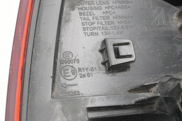PHARE ARRIÈRE GAUCHE VW T-ROC 2GA945095A