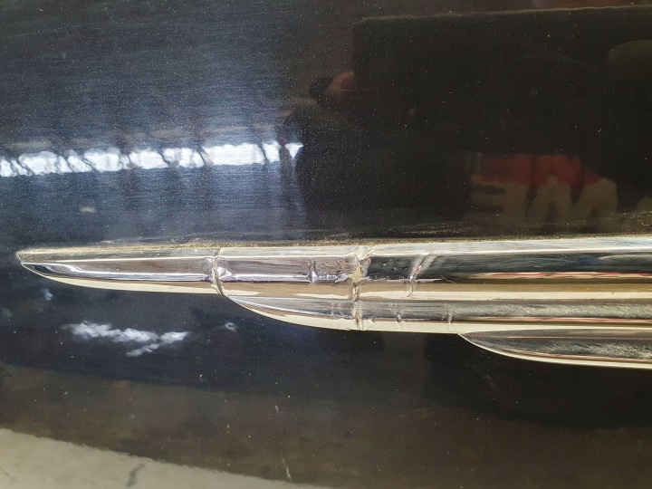 COUVERCLES DE COFFRE COUVERCLES DE COFFRE CHRYSLER 300 300C