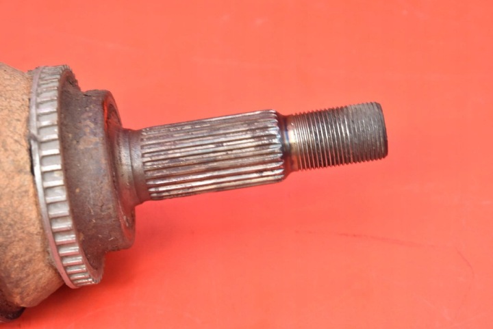 DEMI-ARBRE DROITE AVANT AVANT TOYOTA COROLLA E12 2.0 D-4D LIFT 00-08