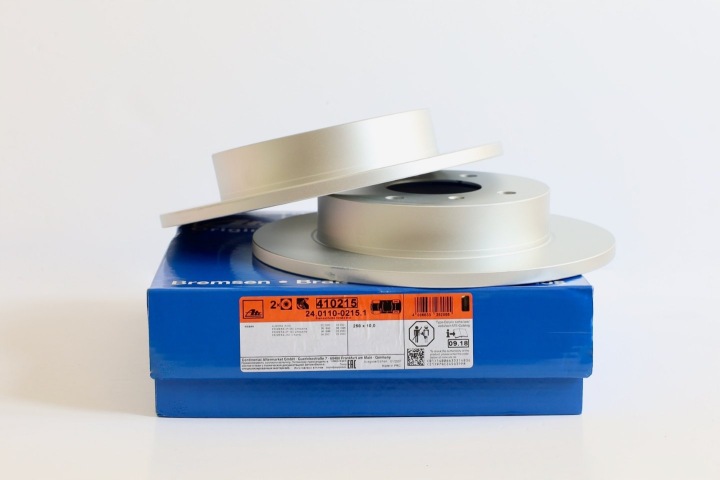 DISQUE FREIN RENAULT DROIT KANGOO/LAGUNA/MEGANE/SCENIC 1,4-2,0 95-09 POWER