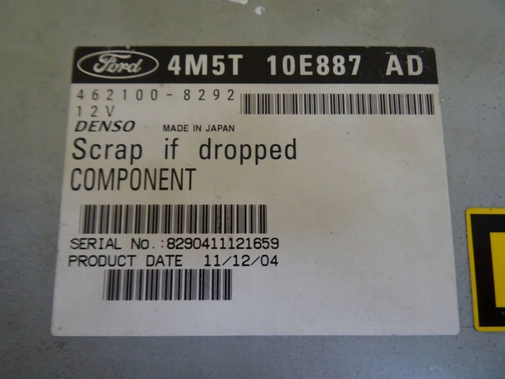 CHANGEUR DISQUES CD FORD FOCUS MK3 III 4M5T10E887AD NR31