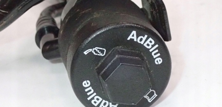 FIL RÉSERVOIR CARBURANTS AUDI A6 C7 4G 4G0131963D