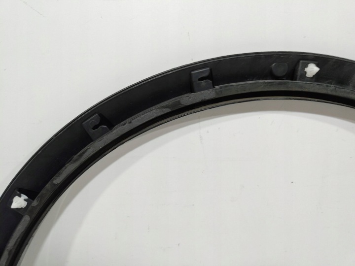 MOULURE REVÊTEMENT GARDE-BOUE GAUCHE AVANT CUPRA FORMENTOR 5FF853717J