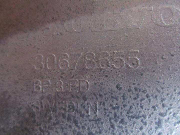 VOLVO V70 UNIVERSEL 07-13 PARE-CHOCS ARRIÈRE ARRIÈRE ARRIÈRE ROUES 414 C501