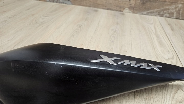 COLLECTEUR GAUCHE ARRIÈRE QUEUE YAMAHA X-MAX 125 300 400 (18-24) BL1-F1731-00