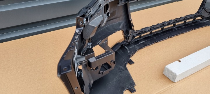 AUDI A6 C7 S-LINE LIFT PARE-CHOCS AVANT ORIGINAL E334