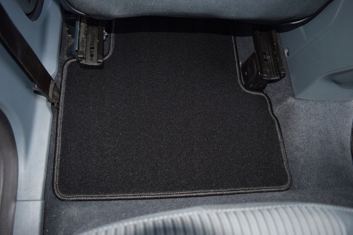 FORD C-MAX 2012-2015R. ALFOMBRILLAS DE FELPA - SILVER 