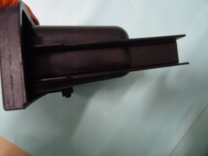 BOÎTE À GANTS TABLEAU DE BORD INSTRUMENTATION ÉTAGÈRE A2036830291 MERCEDES W203 C KL NR611