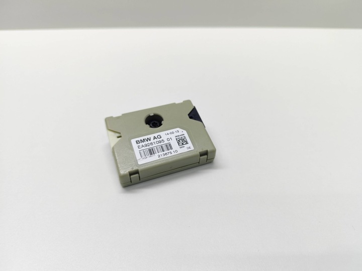 AMPLIFICATEUR D'ANTENNE ARRIÈRE BMW 7 F01 F02 F03 F04 9261095