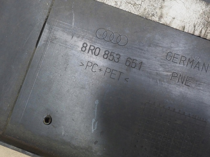 AUDI Q5 8R 8R0853651 CALANDRE RADIATEUR GRILLE