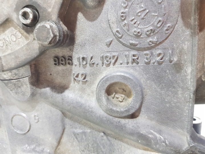 CULASSE MOTEUR 9961041371R PORSCHE BOXTER AVEC 3.2 252KM M96.21 COMPLÈTE