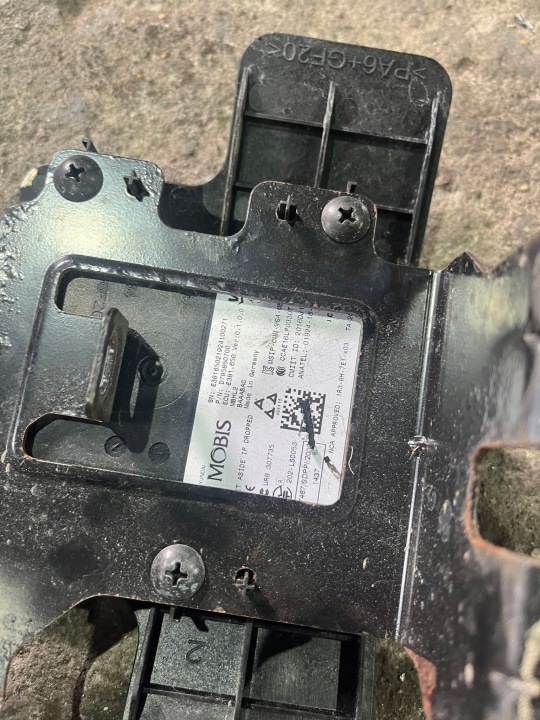 RADAR CAPTEUR DISCTRONIC DROIT HYUNDAI TUCSON III 95820-D7700