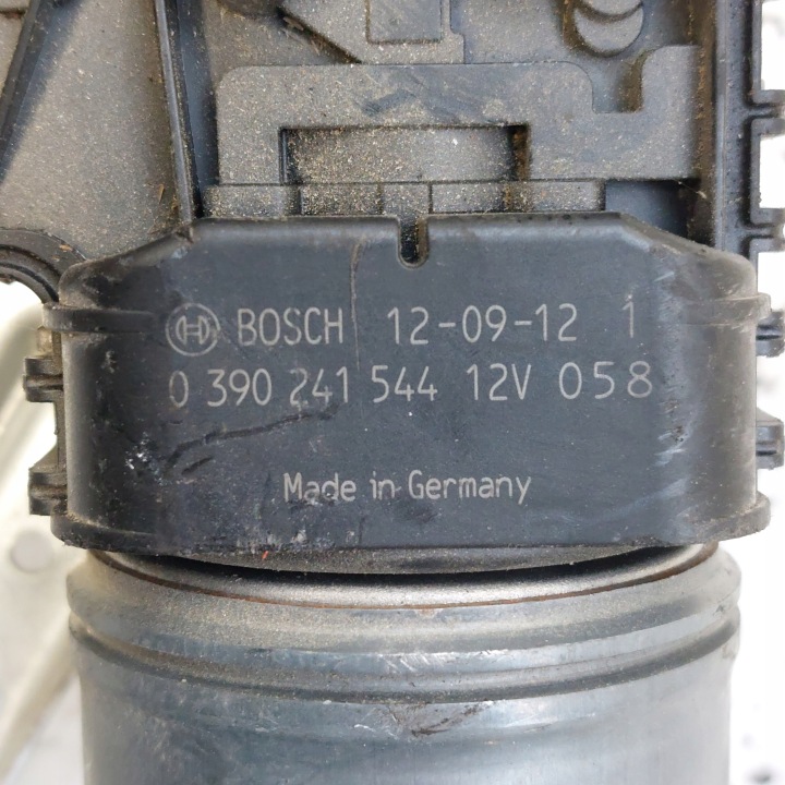 DACIA DUSTER MÉCANISME ESSUIE-GLACES AVANT BOSCH 3397020879 8200619512