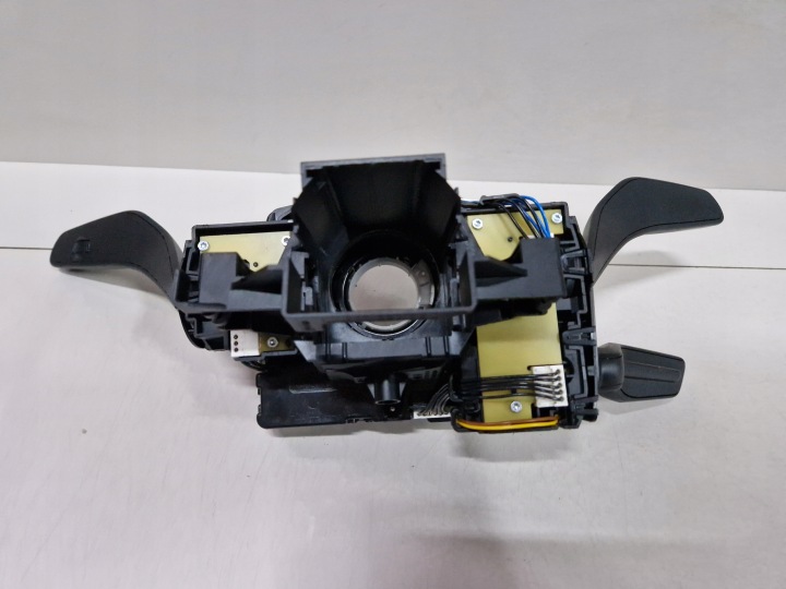 COMMUTATEUR COMPOSITE BANDE AUDI A3 8V LIFT Q3 82A 82A953521CG 5Q1953549