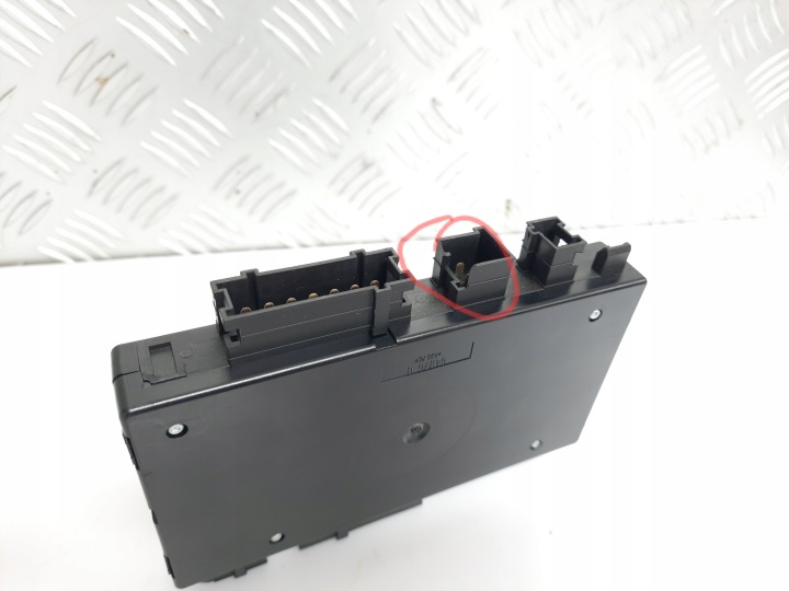 MODULE SIÈGES MERCEDES W211 W219 2118704585