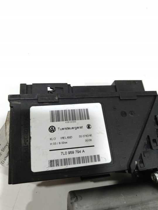 MOTEUR PETIT MOTEUR VITRES ARRIÈRE DROIT ARRIÈRE TOUAREG CAYENNE 7L0959794A