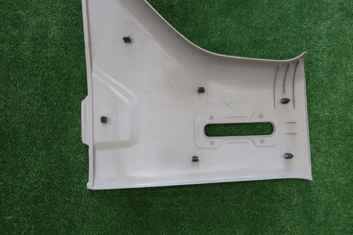 PROTECTION MONTANTS DROITE PLAFONNIERS SUZUKI JIMNY 1998R 2015A PARFAITE