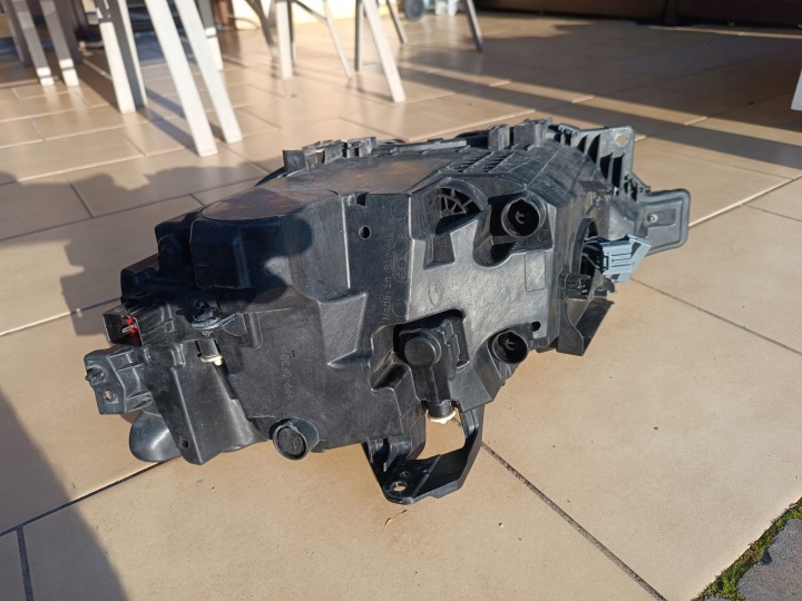 VOLVO XC60 II PHARE AVANT DROITE CÔTÉ COMPLET LED 17-