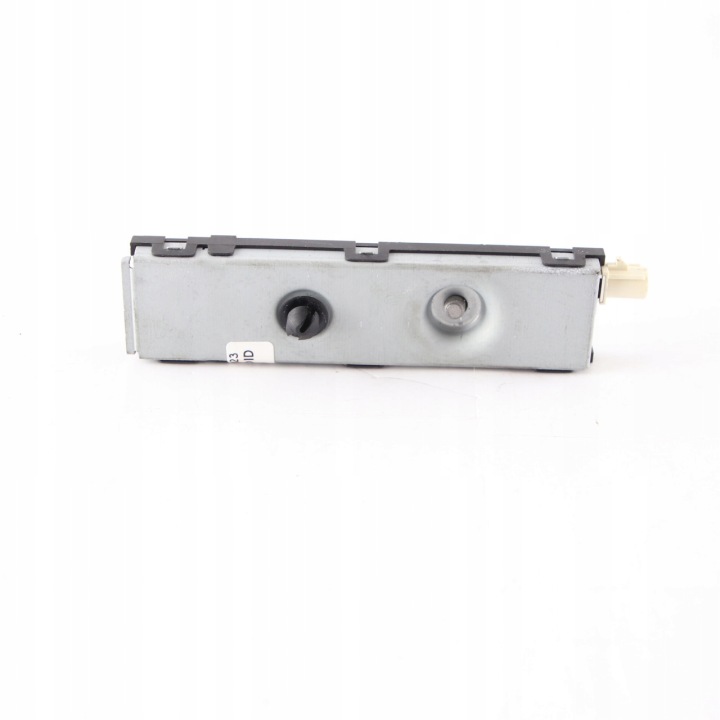 MERCEDES W213 S213 W238 AMPLIFICATEUR MODULE D'ANTENNE DROIT A2139056900