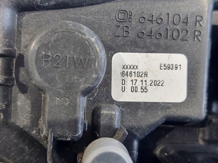 AUDI Q3 II 1.5 TFSI 23R PHARE DROITE ARRIÈRE 83A945070