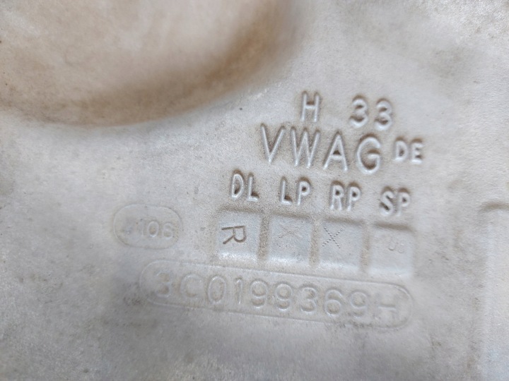 AUDI Q3 I 13R CHÂSSIS AVANT STABILISATEUR 3C0199369H 3C0411303AA