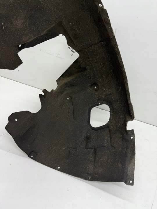 AUDI A6 C7 PASSAGE DE ROUE DROIT AVANT CALES ORIGINAL
