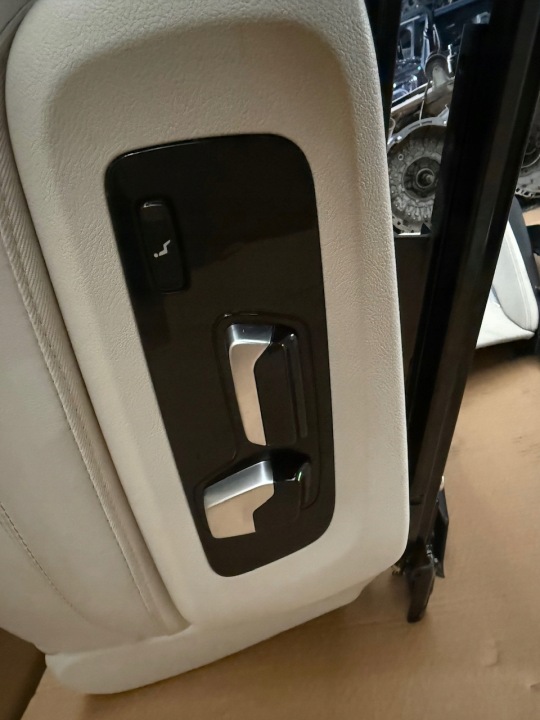 PARFAIT SIÈGES BANQUETTE ARRIÈRE 7 PERSONNES MODULES CARDAN TUNNEL BMW G07 CHAUFFAGE VENTILÉES