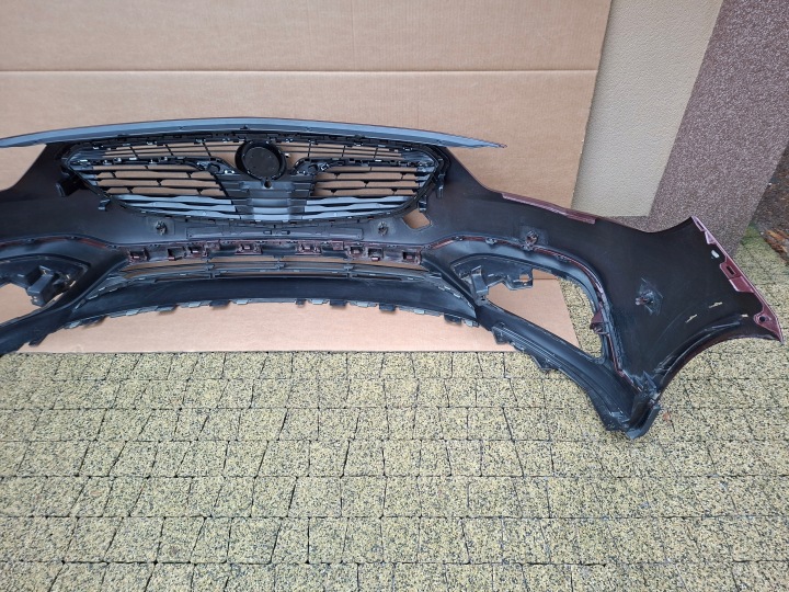 PARE-CHOCS GRILLE OPEL INSIGNIA B COUNTRY 6 PDC
