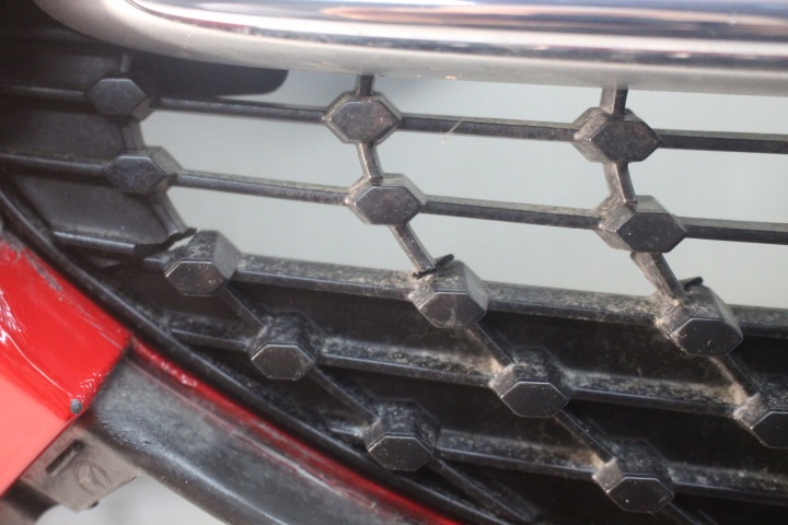 PARE-CHOCS AVANT AVANT MERCEDES A-KLASA 177 GRILLE A1778804200