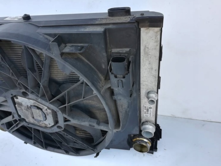 BMW E60 E61 RADIATEUR ENSEMBLE 530D 3.0D 7801002