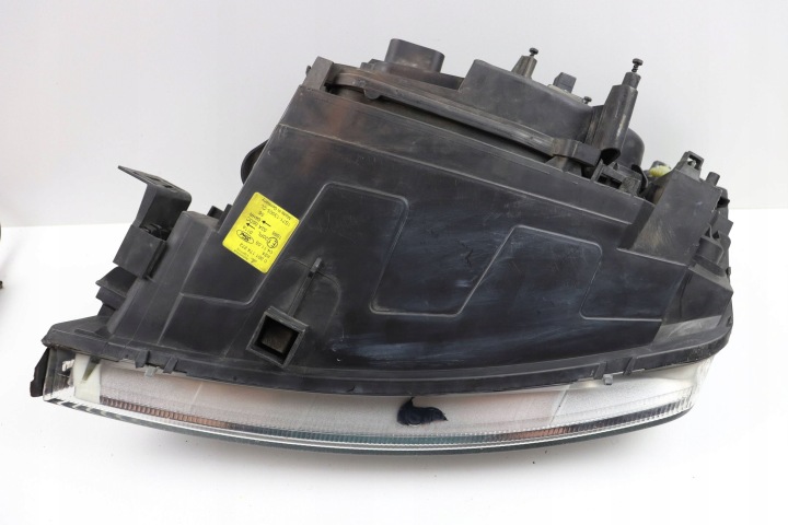 FORD MONDEO MK3 III PHARE AVANT DROITE XÉNON 1S71-13005-CL 0301174272 EUROPE