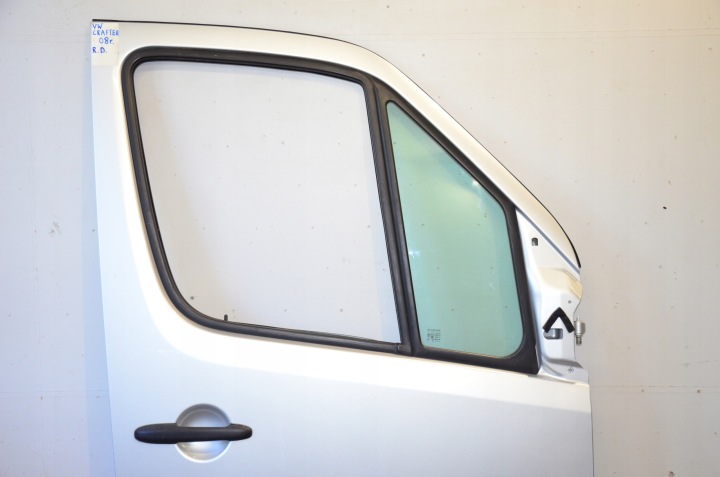 VW CRAFTER I PORTES AVANT DROIT SREBNE