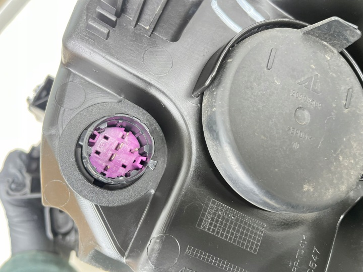 PHARE AVANT DROITE 47520748 FIAT 500L
