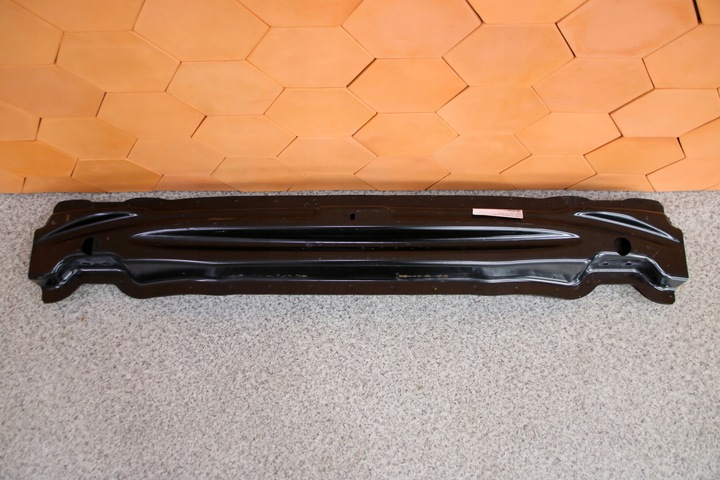 BMW I3 L01 BEAM BUMPER REAR REAR REAR photo 2 - milautoparts-fr.ukrlive.com