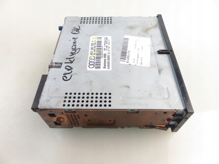 CHANGEUR CD AUDI A6 (4F2, C6) 4F0910729P 4F0035729F
