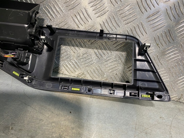 CITROEN C5 III X7 CHÂSSIS GRILLE NAVIGATION CONSOLES