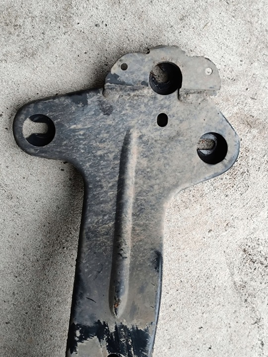 BMW X5 E53 2005 POIGNÉE FIXATION BOÎTE DE VITESSES
