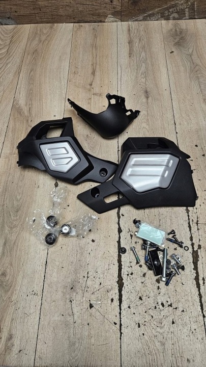 PRISE DÉFLECTEUR D'AIR PROTECTION MOTEUR SUZUKI DL1000 V-STROM 14+