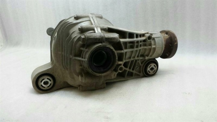 2013 JEEP CHEROKEE AVANT DIFF 68251558AA DIFFERENTIAL SRT8 6.4 V8