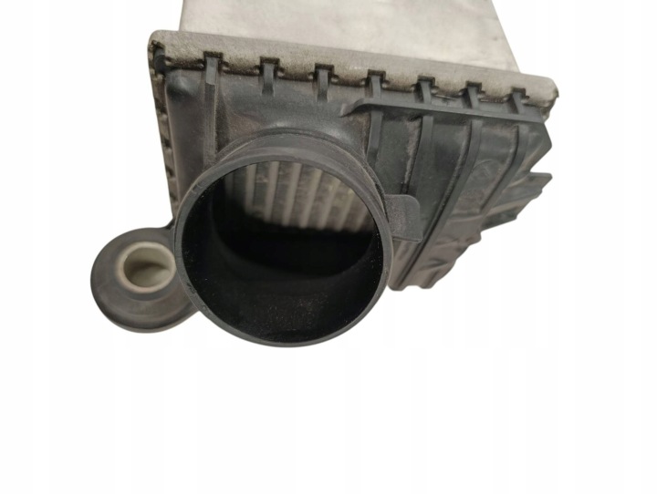 BMW 7 G11 G12 2018 RADIATEUR D'AIR INTERCOOLER