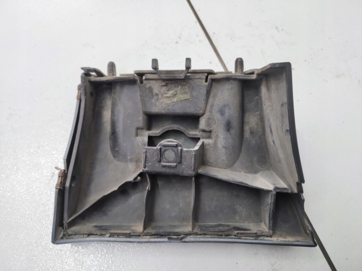 MOULURE REVÊTEMENT DOUBLURE SEUIL GARDE-BOUE DROIT AVANT VOLVO XC60 II 2