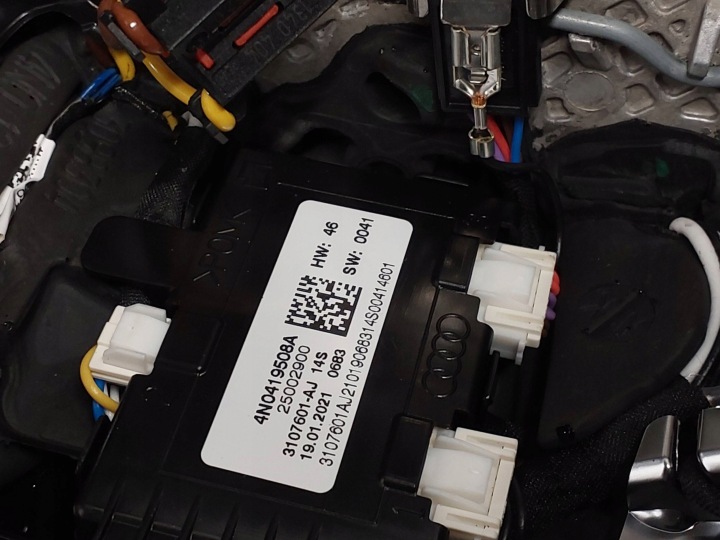 VOLANT AUDI E-TRON 4KE419091A